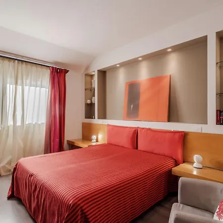 Hotiday Collection - 사르자나