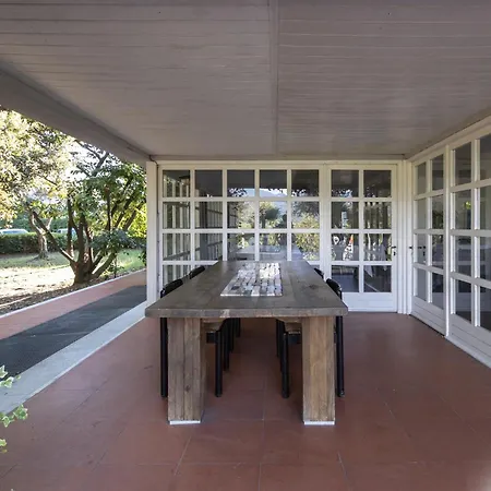 호텔 Hotiday Collection -