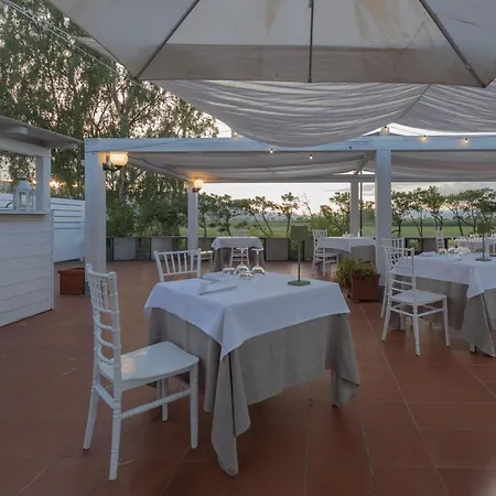 Hotiday Collection - Hotel