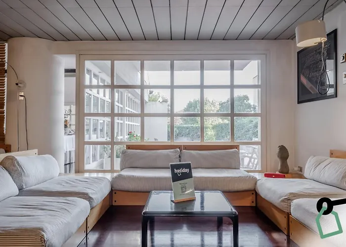 Hotiday Collection - Hotel Sarzana