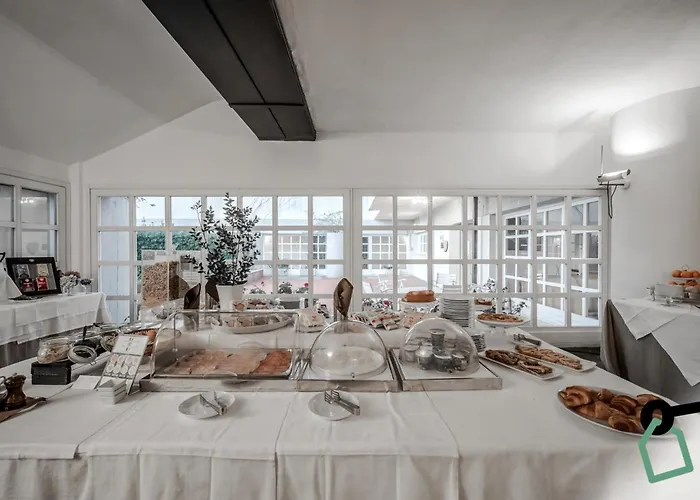 Hotiday Collection - 4* Sarzana