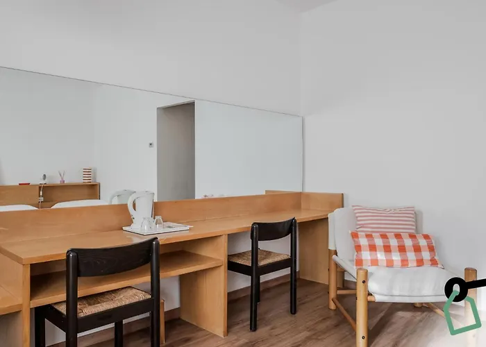 Hotel Hotiday Collection -