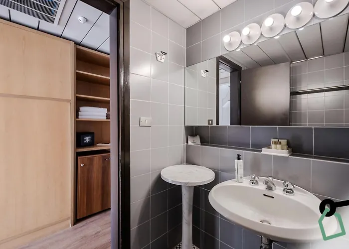 Hotiday Collection - Hotel Sarzana